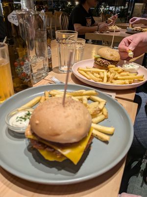  at Kind Kitchen in Porto