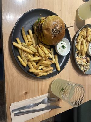 Smash burger   at Kind Kitchen in Porto