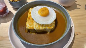   at Kind Kitchen in Porto