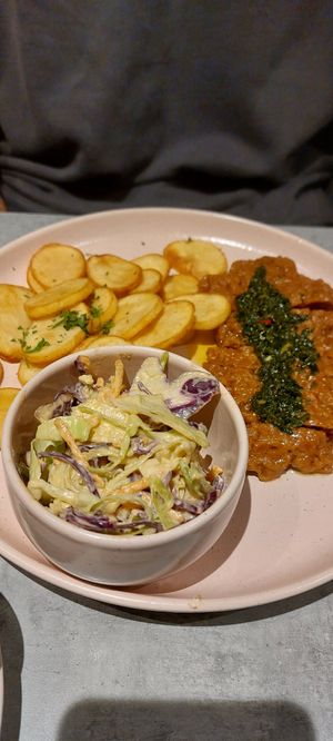  at Kind Kitchen in Porto