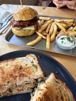 Smash burger top and Katsu sandwich   at Kind Kitchen in Porto