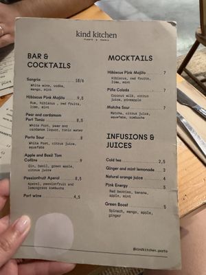 Beverage Menu  at Kind Kitchen in Porto