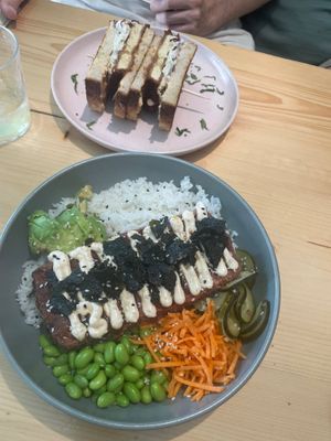 Poke Bowl and Katsu Sandwich at Kind Kitchen in Porto