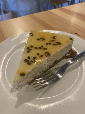 Passion fruit cheese cake x at Kind Kitchen in Porto