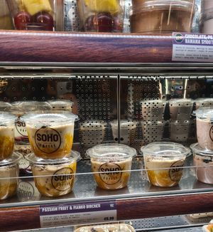 VE options at LIS - Soho Coffee Co - T2 in Lisbon