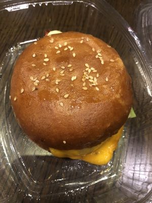 The burger  at TeDuKtu in Tirana