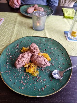 Veganes Mousse Au Chocolat mit Orangen. 🍊 at MaKrönchen in Siegen