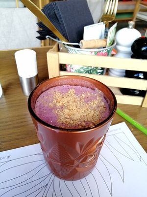 Smoothie at The Garden Bar in Thessaloniki