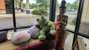 Decorations at Lanna Thai in Fleming Island