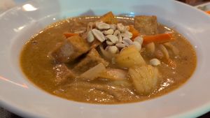Massaman curry at Lanna Thai in Fleming Island