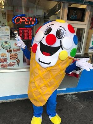 Scoop! at The Original Mickey's Igloo in Kingston