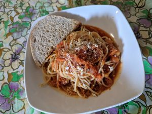 Pasta pomodoro at Ima's Vegetarian Restaurant in Puerto Princesa