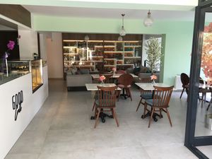 indoor seating area at Good Call in Bursa