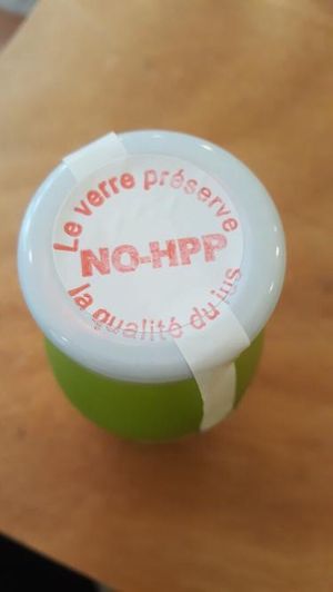 Fresh juices. No HPP at Bojus in Paris