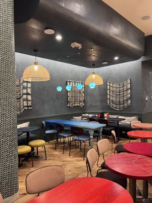 Inside view   at Life Alive Organic Cafe - Back Bay - Boylston St in Boston