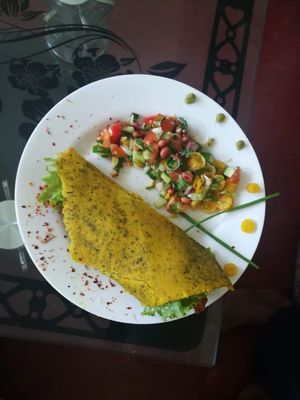 Весь хлеб, булочки и врапы пекутся здесь же. at Susu Vegan Kitchen in Unawatuna