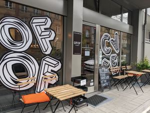 view from outside at OFOF Cafebar in Offenbach