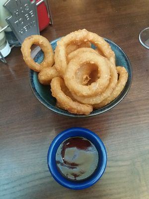 Onion rings and bbq sauce at The Silver Penny in Dublin