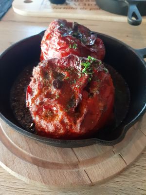 Filled belly peppers with rice and seitan at Griekse Taverna Doris in Groningen
