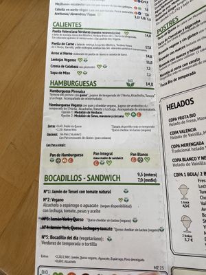 More vegan options   at Suc de Lluna BioCafe in Valencia