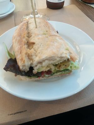 Vegan sandwich at Suc de Lluna BioCafe in Valencia