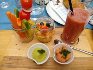 Vegan breakfast at Eisgreissler Manufaktur in Krumbach