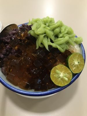   at Aixin Vegetarian 爱心素食 in Sandakan