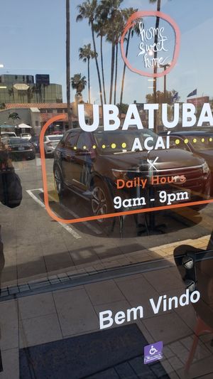 Hourd at Ubatuba Acai in Sherman Oaks
