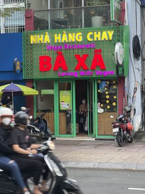   at Ba Xa - Quan 3 in Ho Chi Minh City