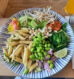 All you can eat buffet - vegan options at Mommark Marina in Sydals