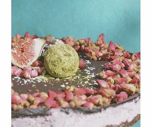 Beautiful cake  at Mahalo in Groningen