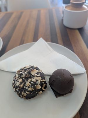 Caramelized white chocolate moreo, Bounty ball at Blended in Cape Town
