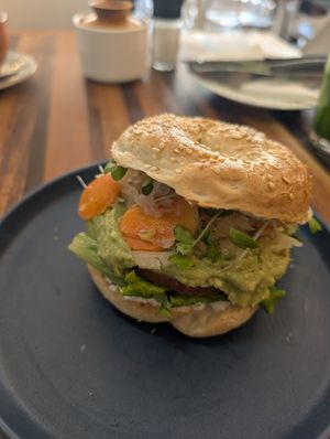 Komchi avo bagle at Blended in Cape Town