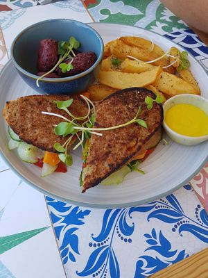 Sandwich at Blended in Cape Town