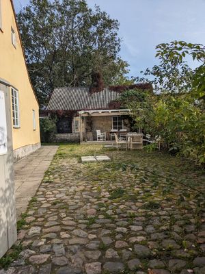 Entrance at Good Mood Food in Kuressaare
