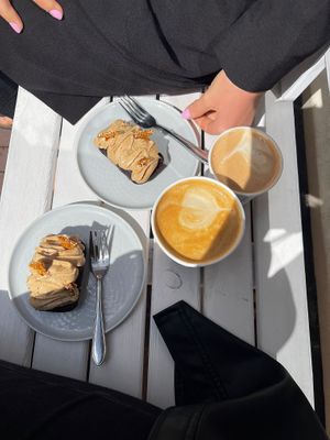 Peanut butter and chocolate pastries, latte and masala chai  at Petit by Sam in Amsterdam