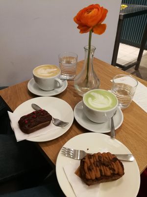 extremely good cakes and cozy café at Petit by Sam in Amsterdam