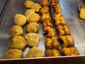 Buns at Shun Xing in Central Singapore