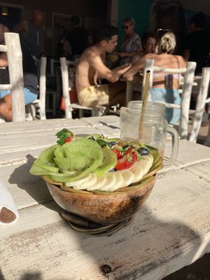 Smoothie bowl at Painapol in Holbox