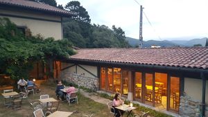 Lovely garden at Vita Organica Slow Food & Liv (-ing) in Busturia