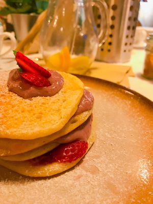 Pancakes with vegan “tvaroh" at Pilgrim in Brno