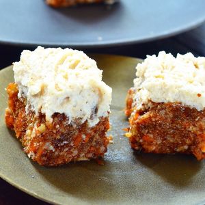 vegan carrot cake at Sattva at Samahita Retreat in Koh Samui