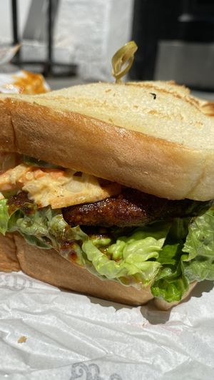 Nashville HOT 🥵  at Bubbie's - Plant Burgers at Plant Food Lab in Washington