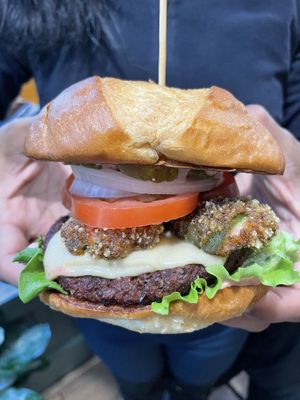  #Veganuary at Bubbie's - Plant Burgers at Plant Food Lab in Washington