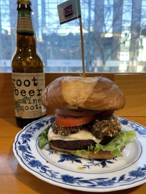  #Veganuary at Bubbie's - Plant Burgers at Plant Food Lab in Washington