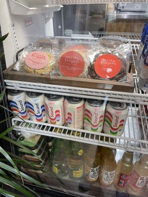 Bebidas  at Bubbie's - Plant Burgers at Plant Food Lab in Washington