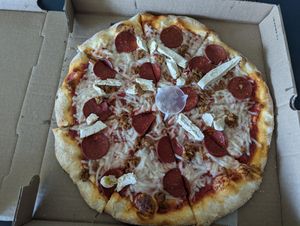 Plant Based Meat Lovers pizza! Great vegan "sausage" at Beach Bella Pizza II in Virginia Beach