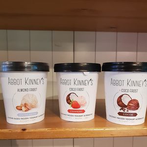 Vegan yogurt at La Huchette in Mons