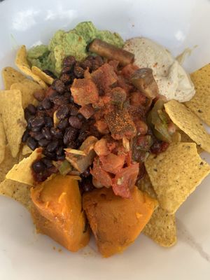 vegan nachos at Los Fridays in Daylesford