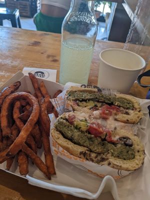 Mr Vegan bagel at Bagel Road in Verona